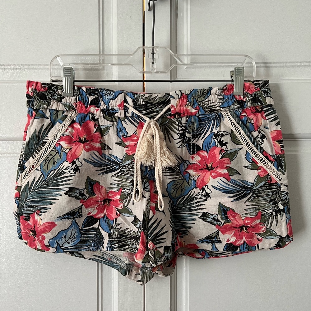 EUC tropical shorts